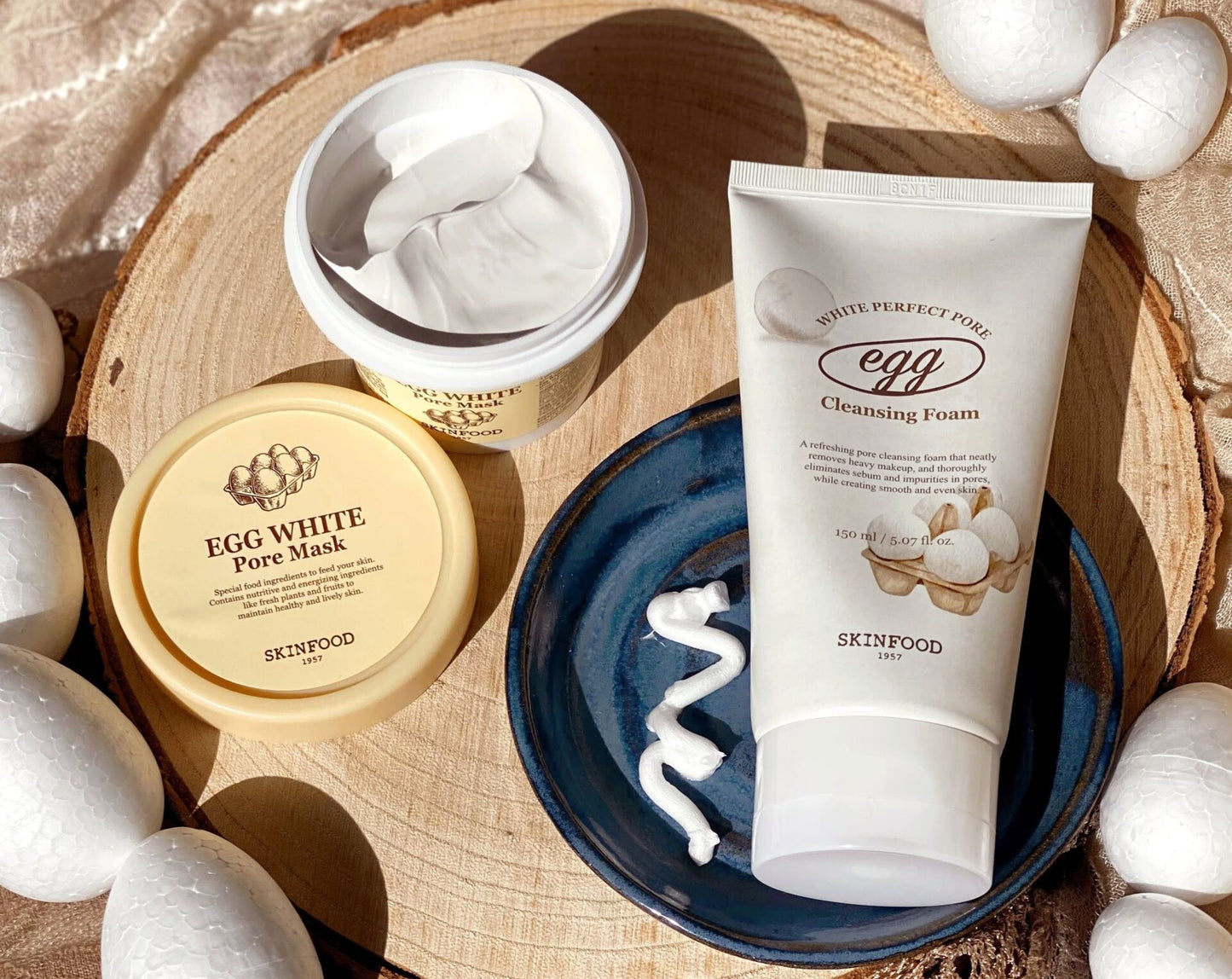 SKINFOOD Egg White Perfect Pore Cleansing Foam (200ml)