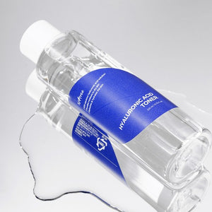 イズエンツリー 超低分子ヒアルロン酸トナー（200ml）