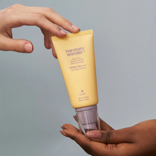 HARUHARU WONDER Black Rice Moisture Airyfit Sunscreen SPF50+/PA++++ (50ml)