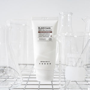 アイゼゼ ブラッククミン NEM ブリス サンクリーム SPF50+ PA++++ (50ml)